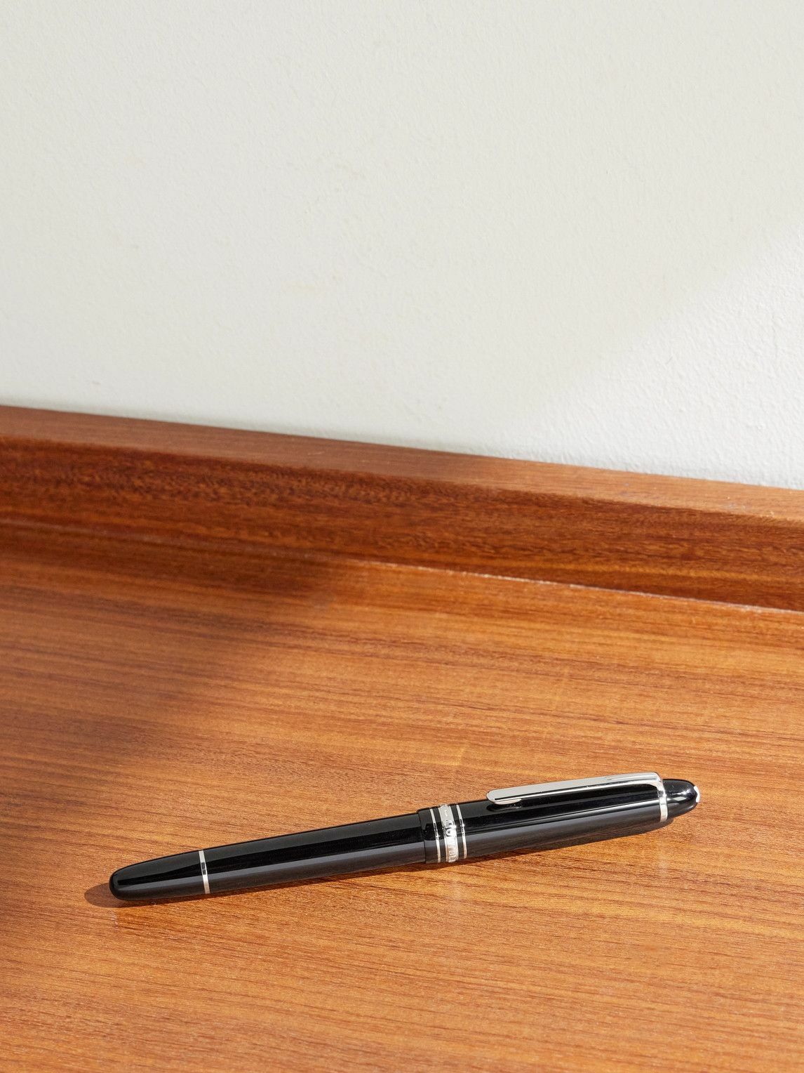Montblanc - Meisterstück Resin and Platinum-Pleated Pen and Leather Pouch Set