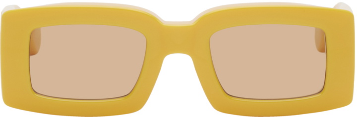 Photo: Jacquemus Yellow Le Raphia 'Les Lunettes Tupi' Sunglasses