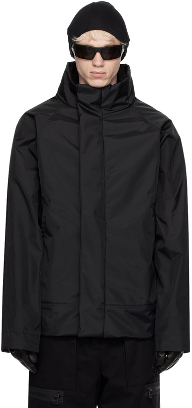 Photo: BRYAN JIMENÈZ Black Cold Weather Jacket