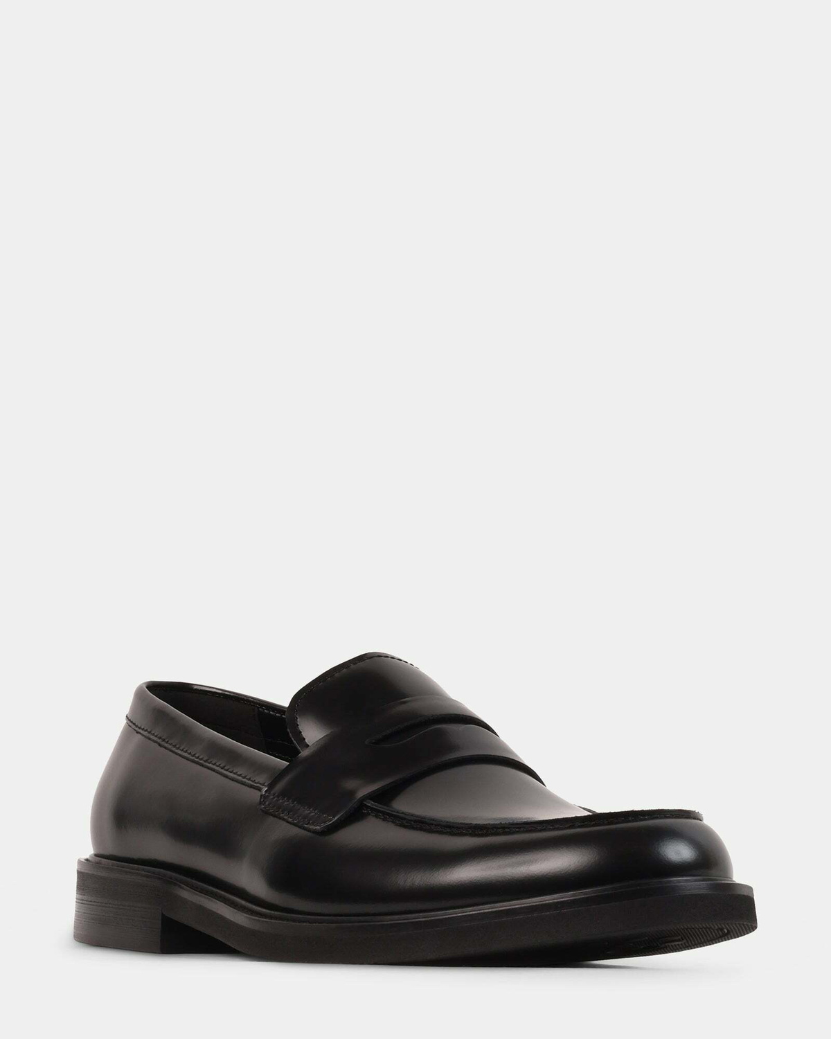Steve Madden Vanceee Dress Shoes in Black