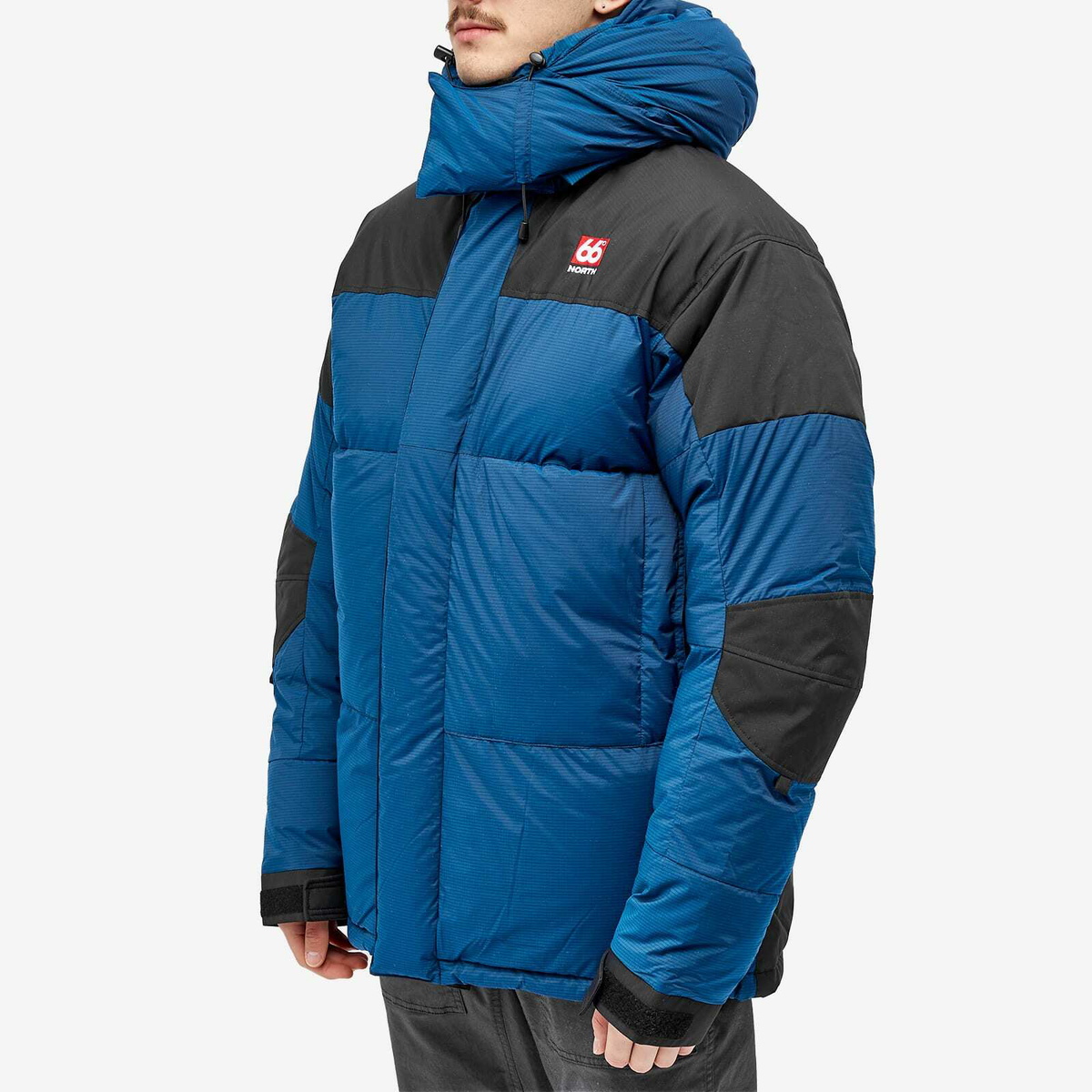 66 NORTH} DYNGJA DOWN JACKET 送料関税込 (66NORTH/ダウン