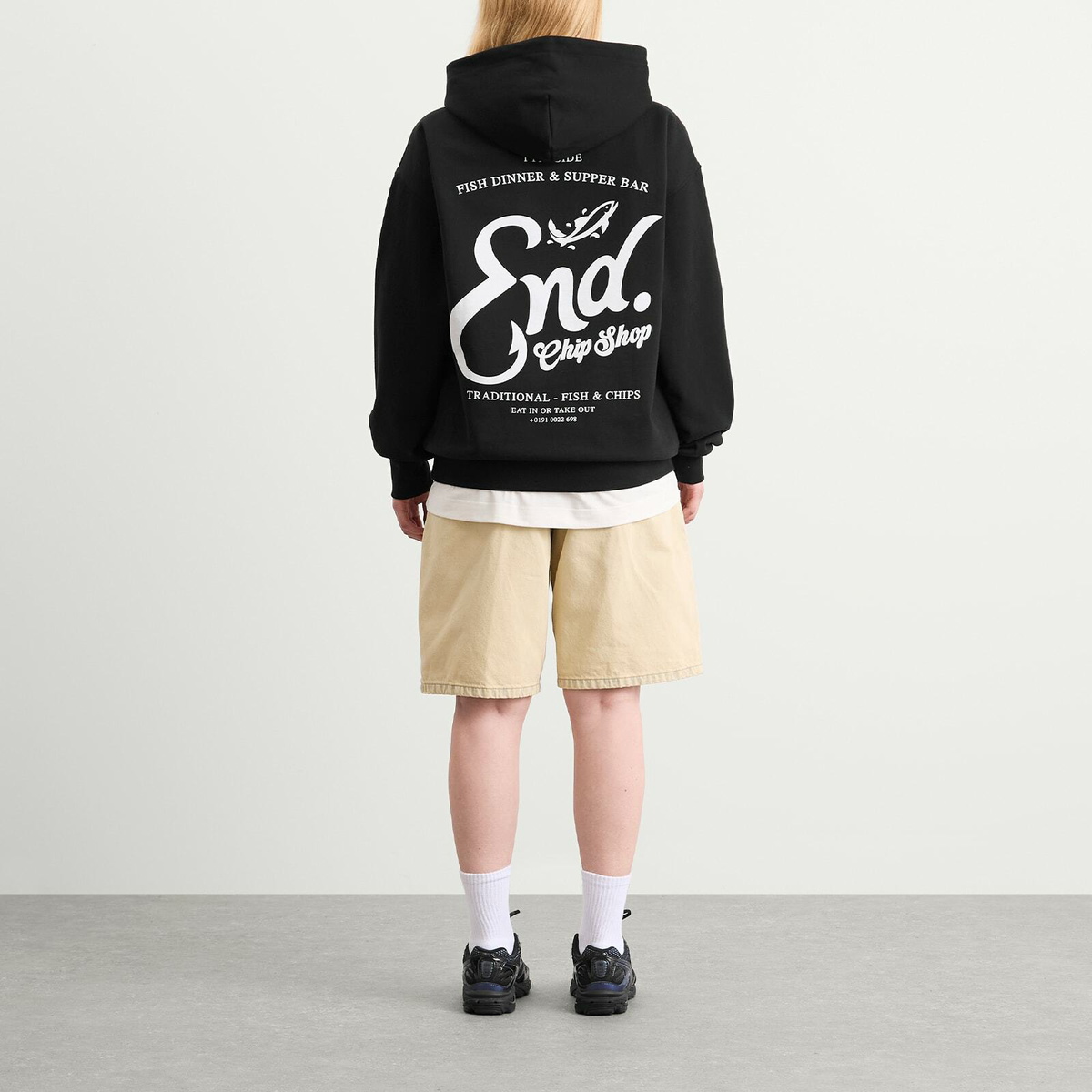 END. Coastal Fish Bar By The Sea Hoodie in Black