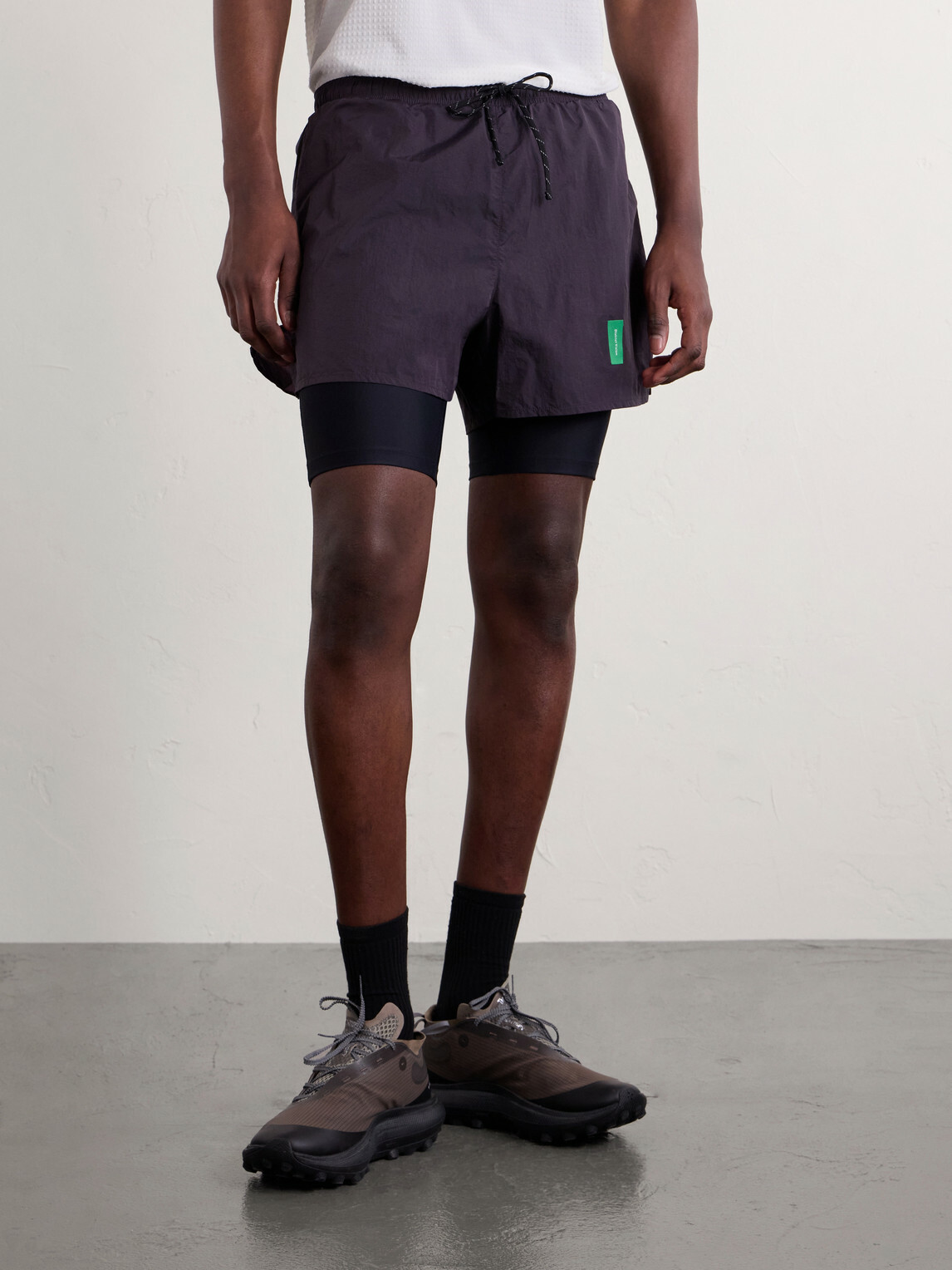 DISTRICT VISION - Ultralight Shell Running Shorts - Purple