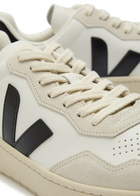 Veja V-90 Panelled Grained Leather Sneakers White And Black