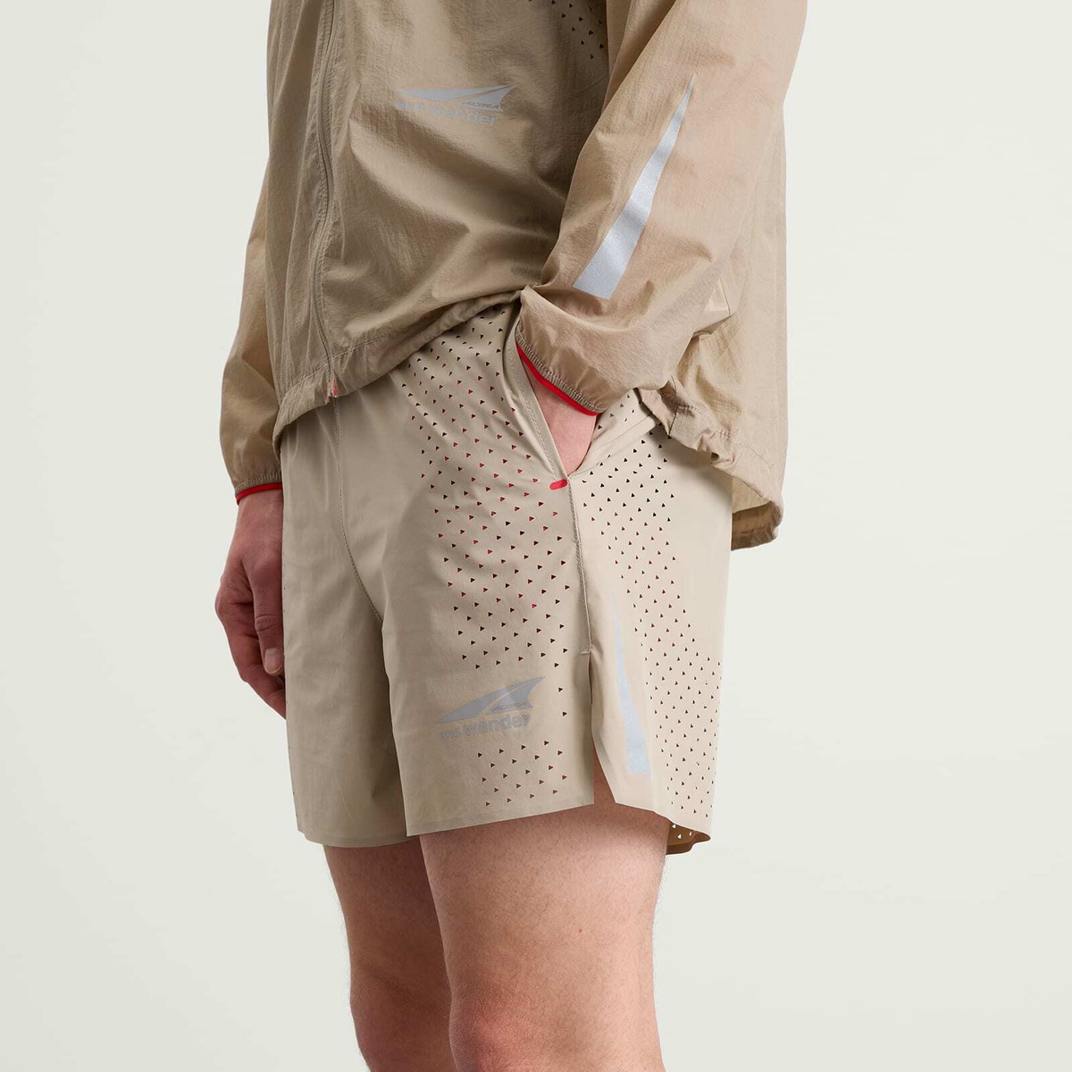 and wander Men's x Altra Ventilation Shorts in Beige