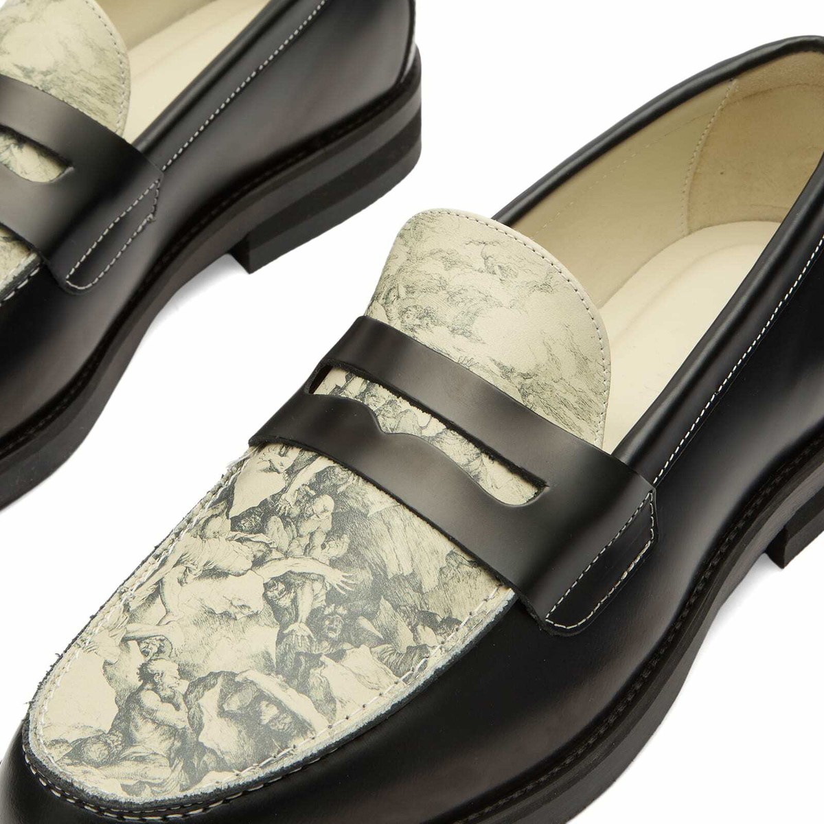 Duke + Dexter Men's Wilde Fall Of Giant Penny Loafer in Black/White