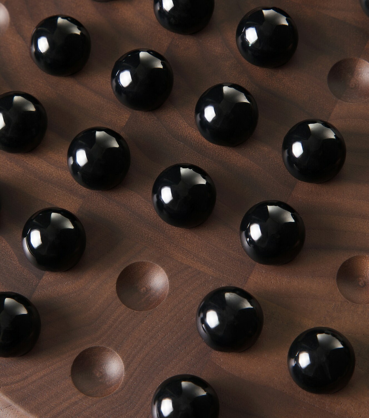 Giobagnara Mocambo Peg walnut solitaire set