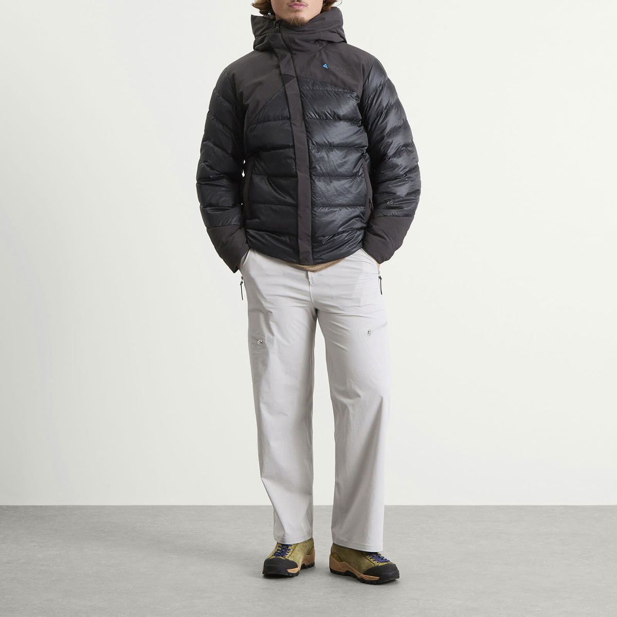 Klättermusen Men's Rå Hooded Jacket in Raven