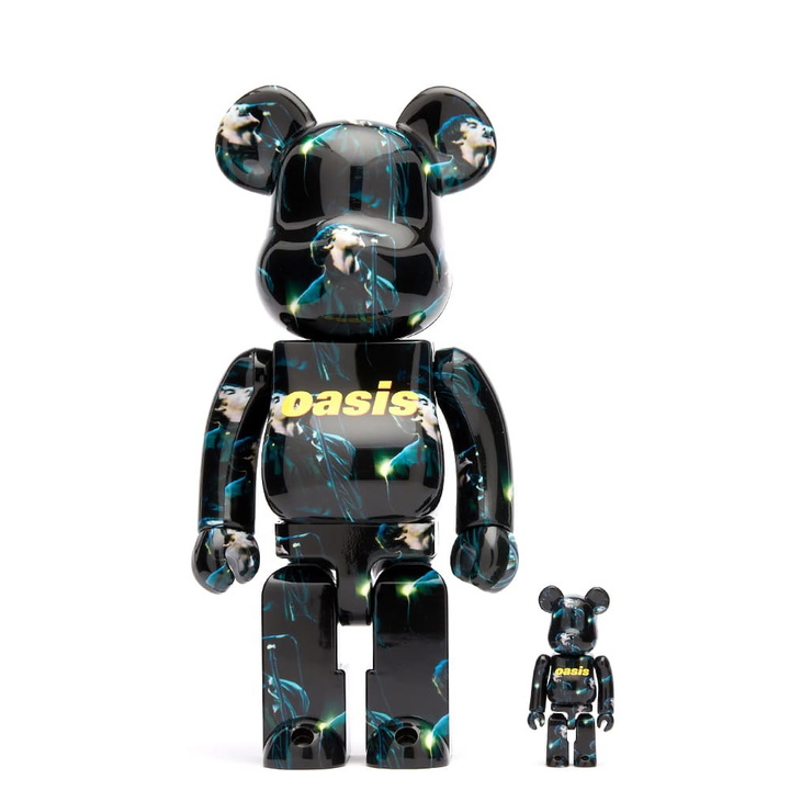 Photo: Medicom Oasis Knebworth 1996 (Liam Gallagher) Be@rbrick in Black 100%/400%