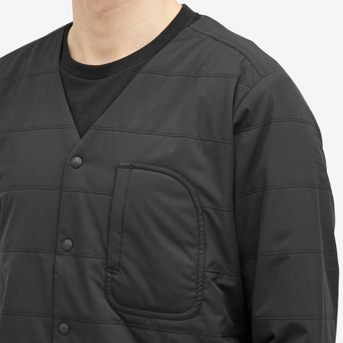 Snow Peak Men's Flexible Insulated Cardigan in Black