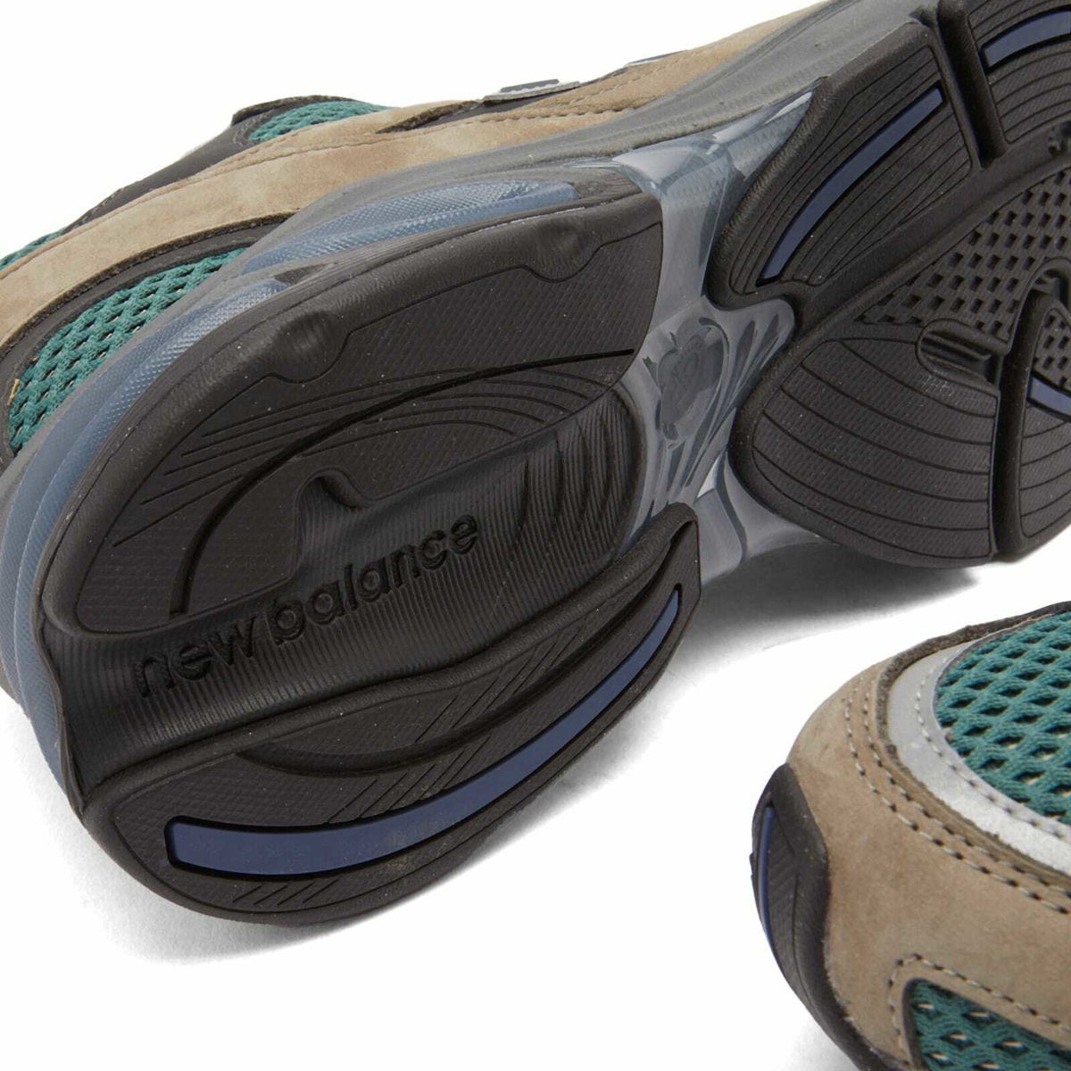 New Balance Abzorb 2010 Sneaker in Dockside