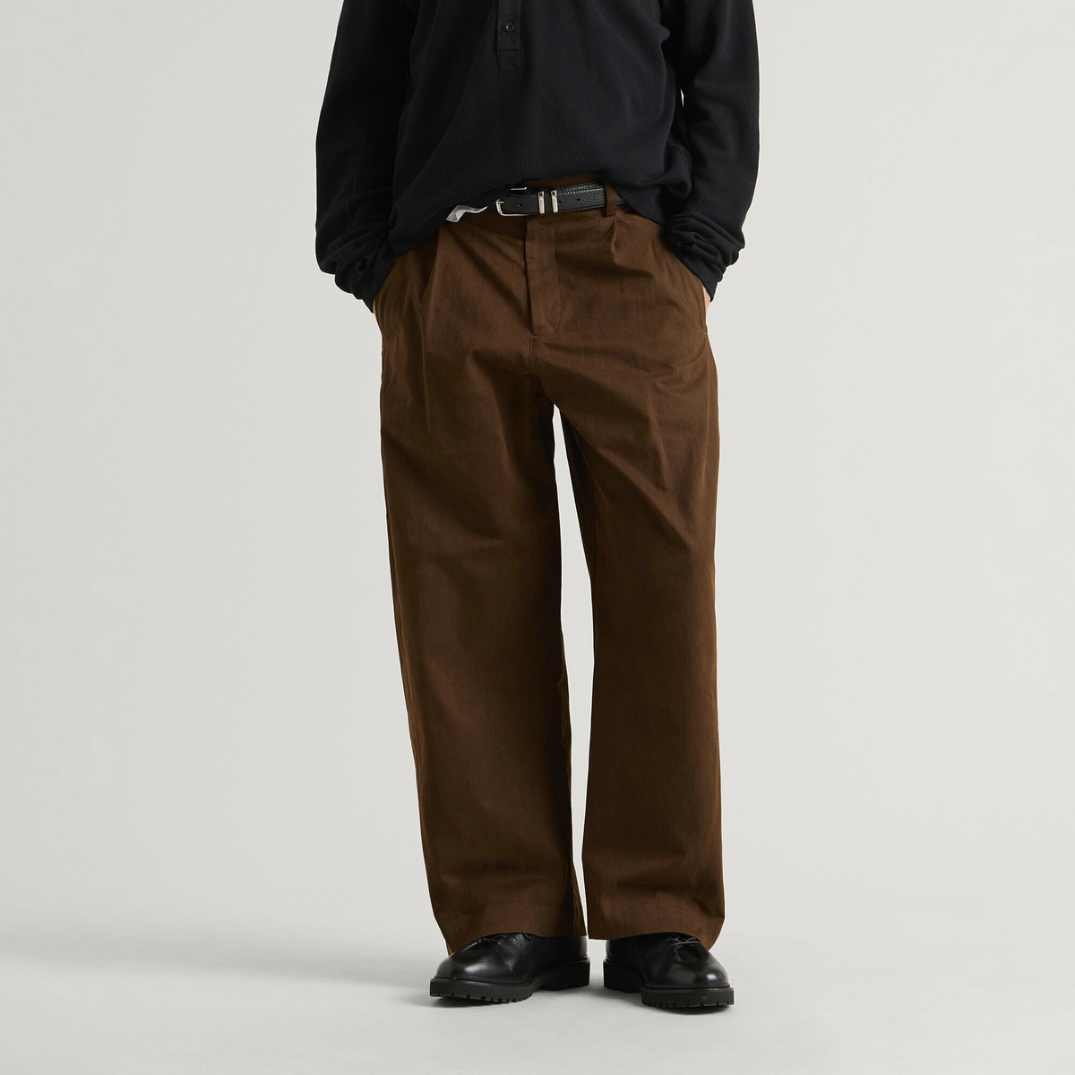 Sage Nation Men's Single Pleat Trouser in Bark Brown