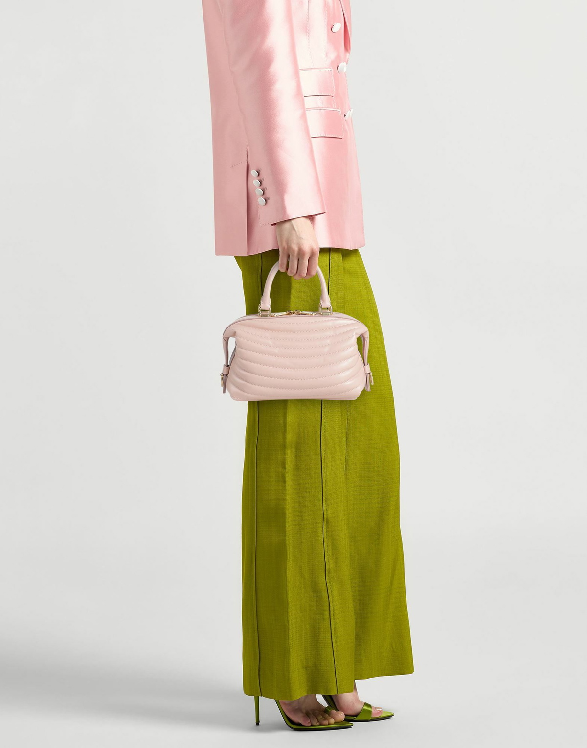 Ferragamo Womens Handbag in Pink