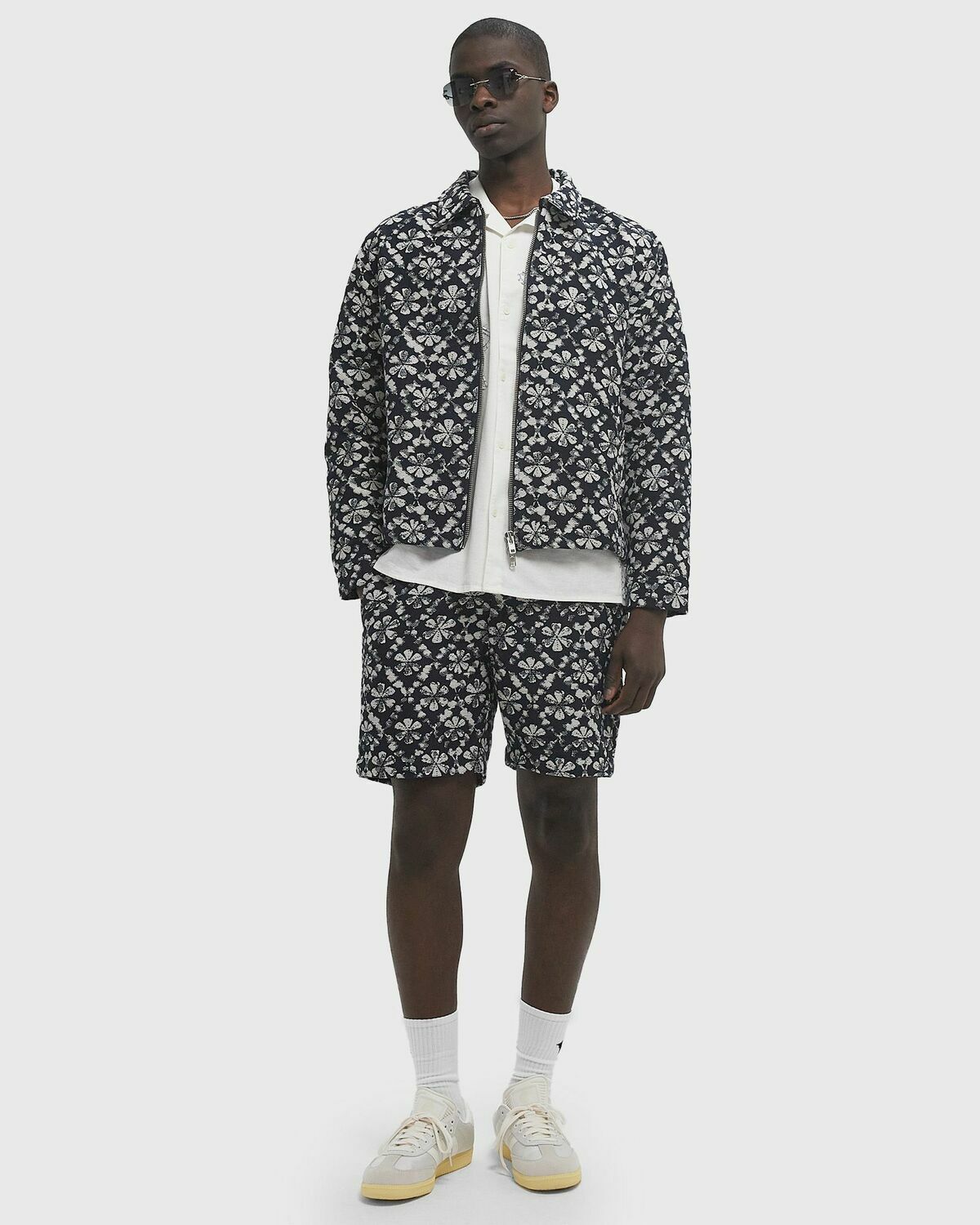 Wax London KURT SHORT FLOWER STAMP JCQUARD Blue Mens Casual Short