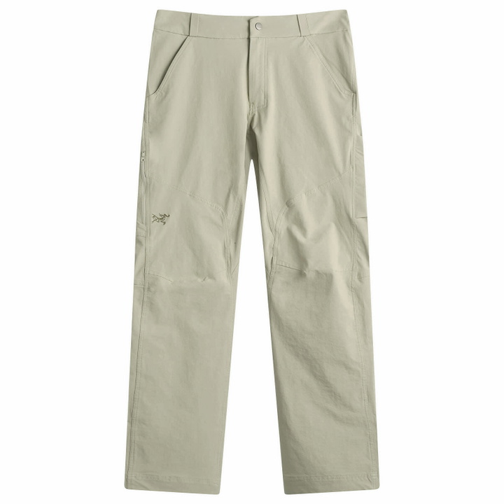 Photo: Arc'teryx Men's Cronin Cotton Trousers in Habitat