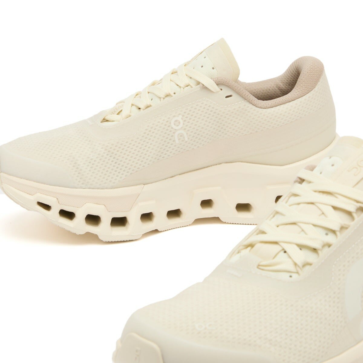 ON Running Cloudmster 2 INVINCIBLE in Ivory/White