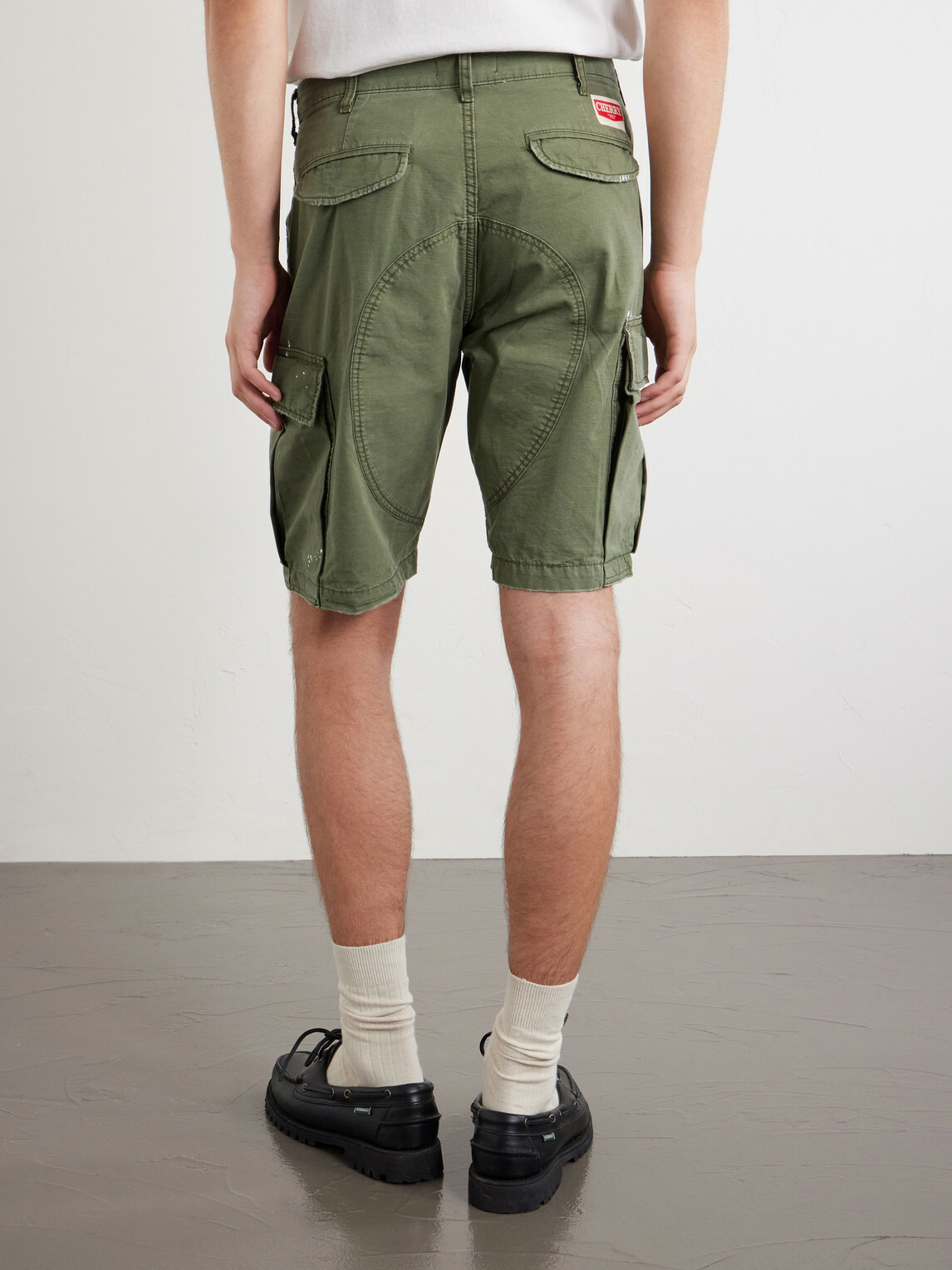 Cherry Los Angeles - Camouflage Paint-splattered Cargo Straight-leg Shorts - Green