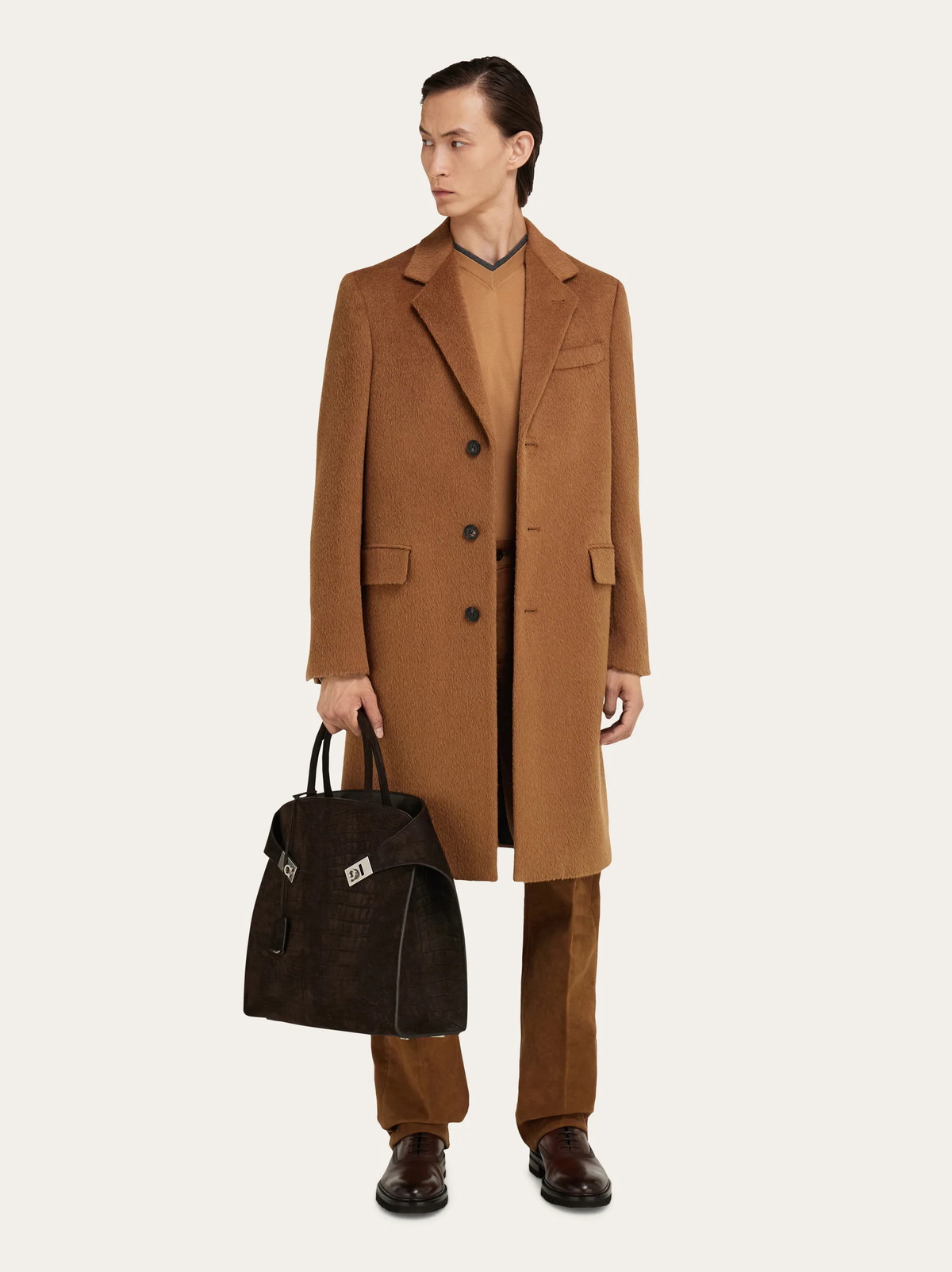 Ferragamo Mens Hug tote bag in Brown