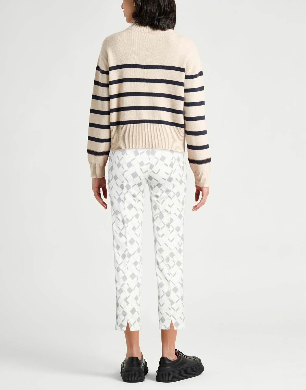 Peserico Easy Womens Pants in Light grey
