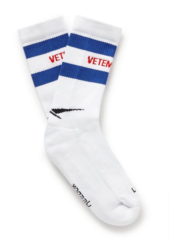 Photo: VETEMENTS - Logo-Jacquard Striped Cotton-Blend Socks - White
