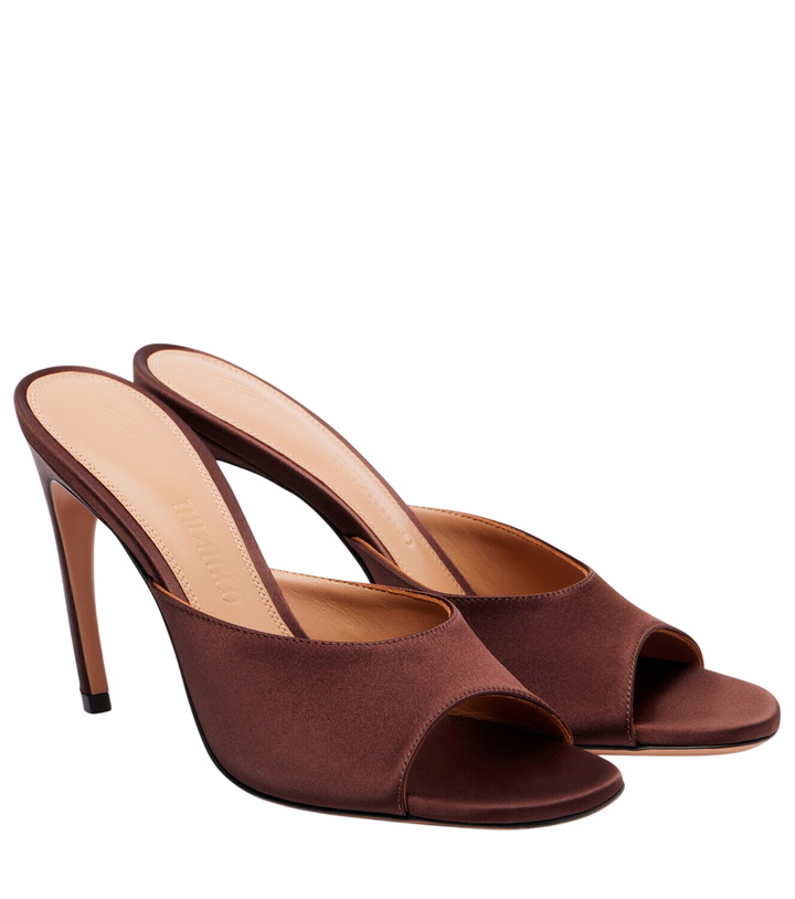 Photo: The Attico Betta 95 satin mules