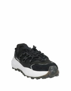 Under Armour Womens Sneakers in Black