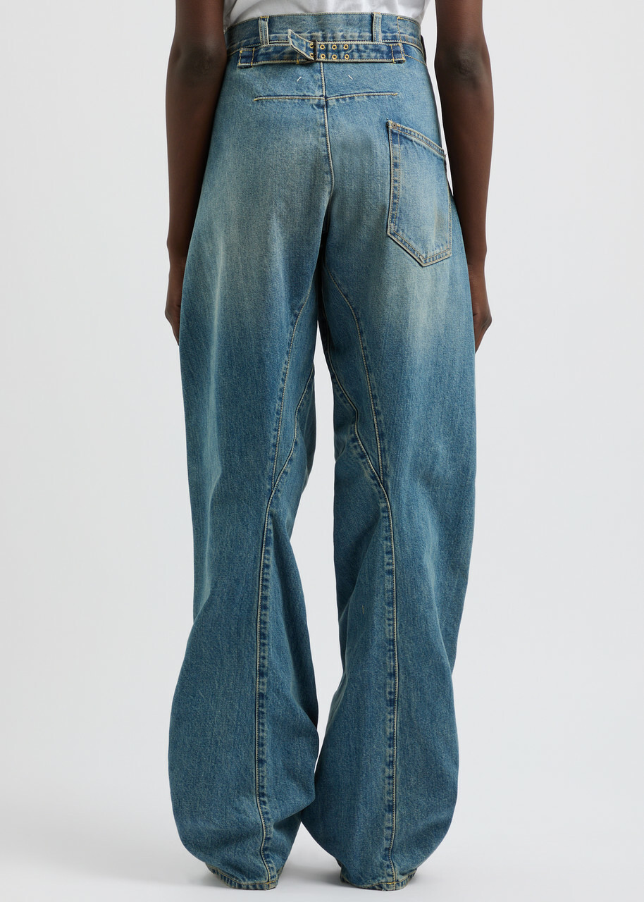 パンツ Maison Margiela TWISTED DENIM MM6 Maison Margiela Twisted Distressed Straight-Leg Jeans | Saks