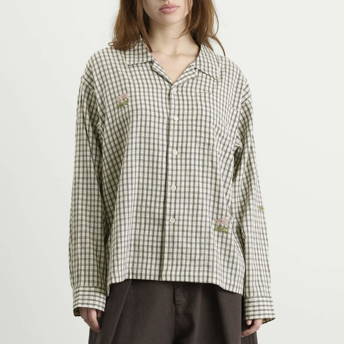 Story mfg. Women's Greeting Shirt in Interrupted Beads