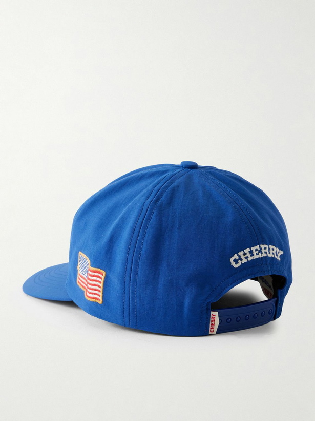 Photo: Cherry Los Angeles - Wrangler Logo-Detailed Nylon Trucker Cap