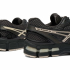 Asics Men's GEL-KAYANO 20 Sneaker in Obsidian Grey/Oatmeal