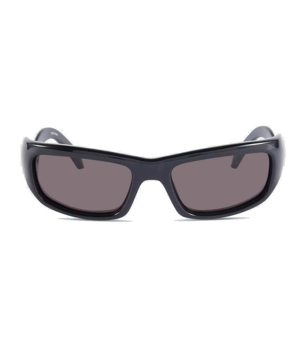 Photo: Balenciaga Hamptons rectangular sunglasses