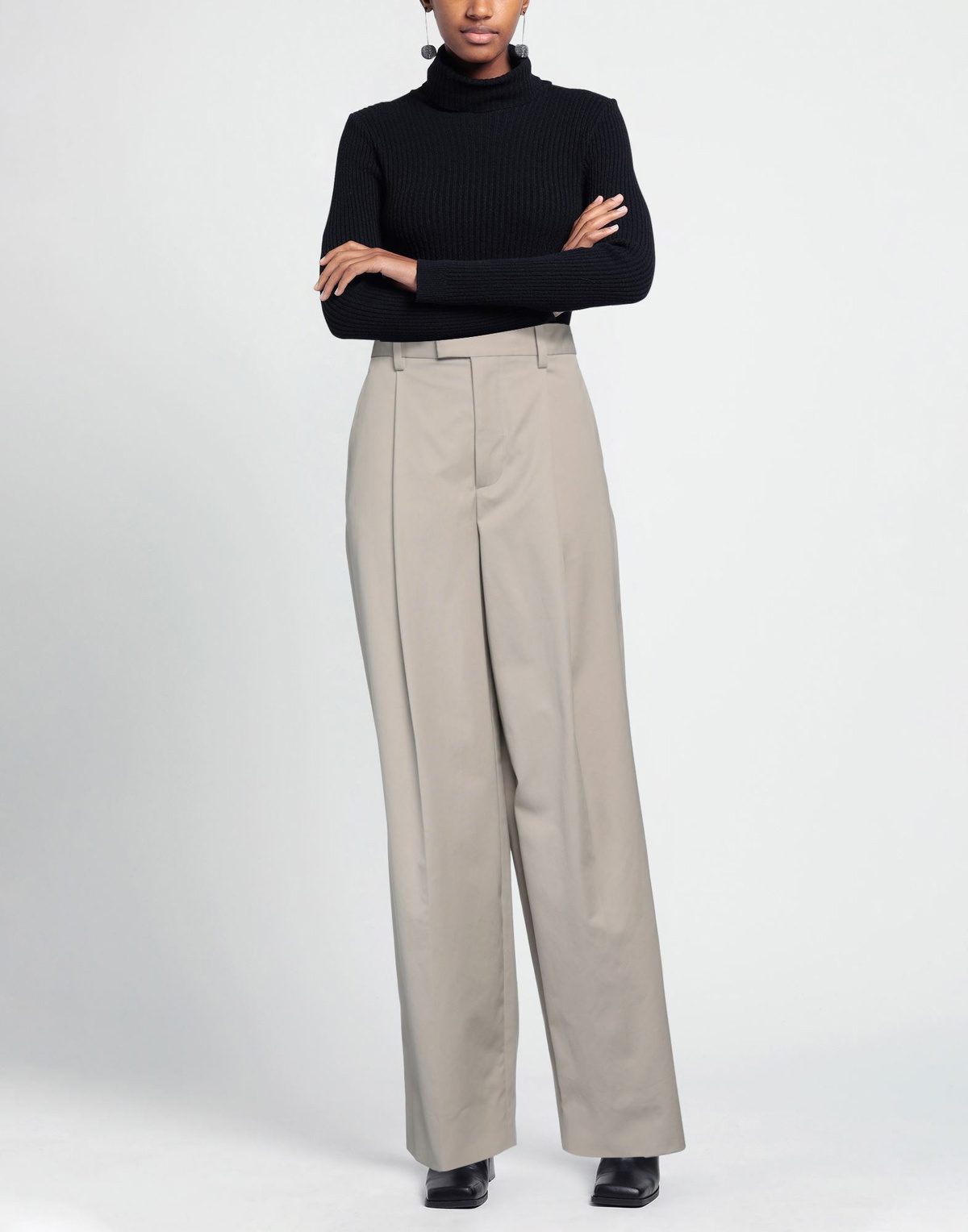 Armarium Womens Pants Light in Grey