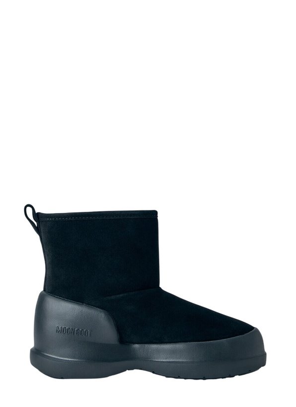 Photo: Moon Boot Mezzaluna Mid Boots