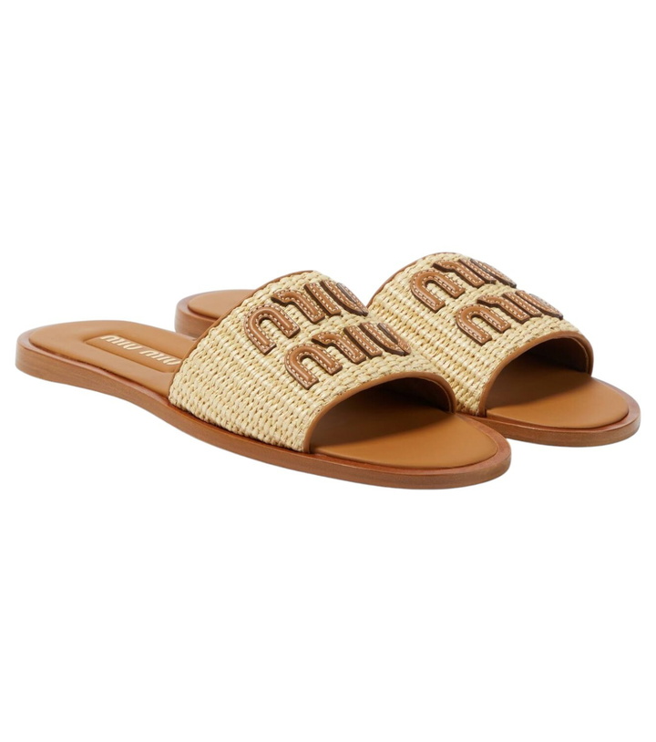 Photo: Miu Miu Logo raffia slides