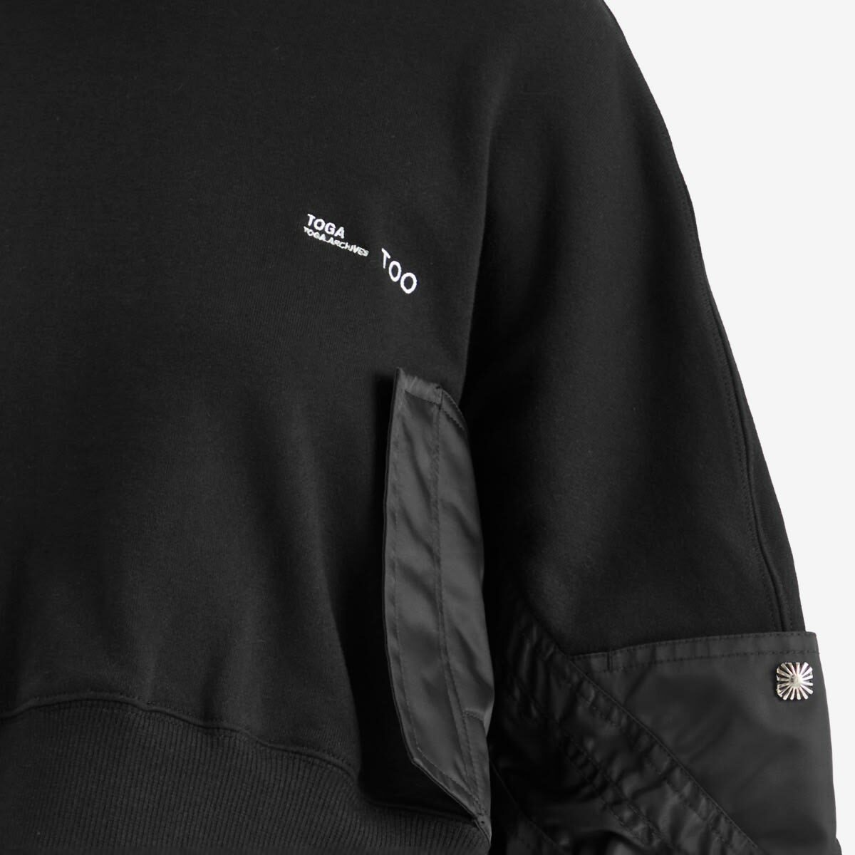 TOGA ARCHIVES Women's TOGA Pocket Sweat Pullover in Black