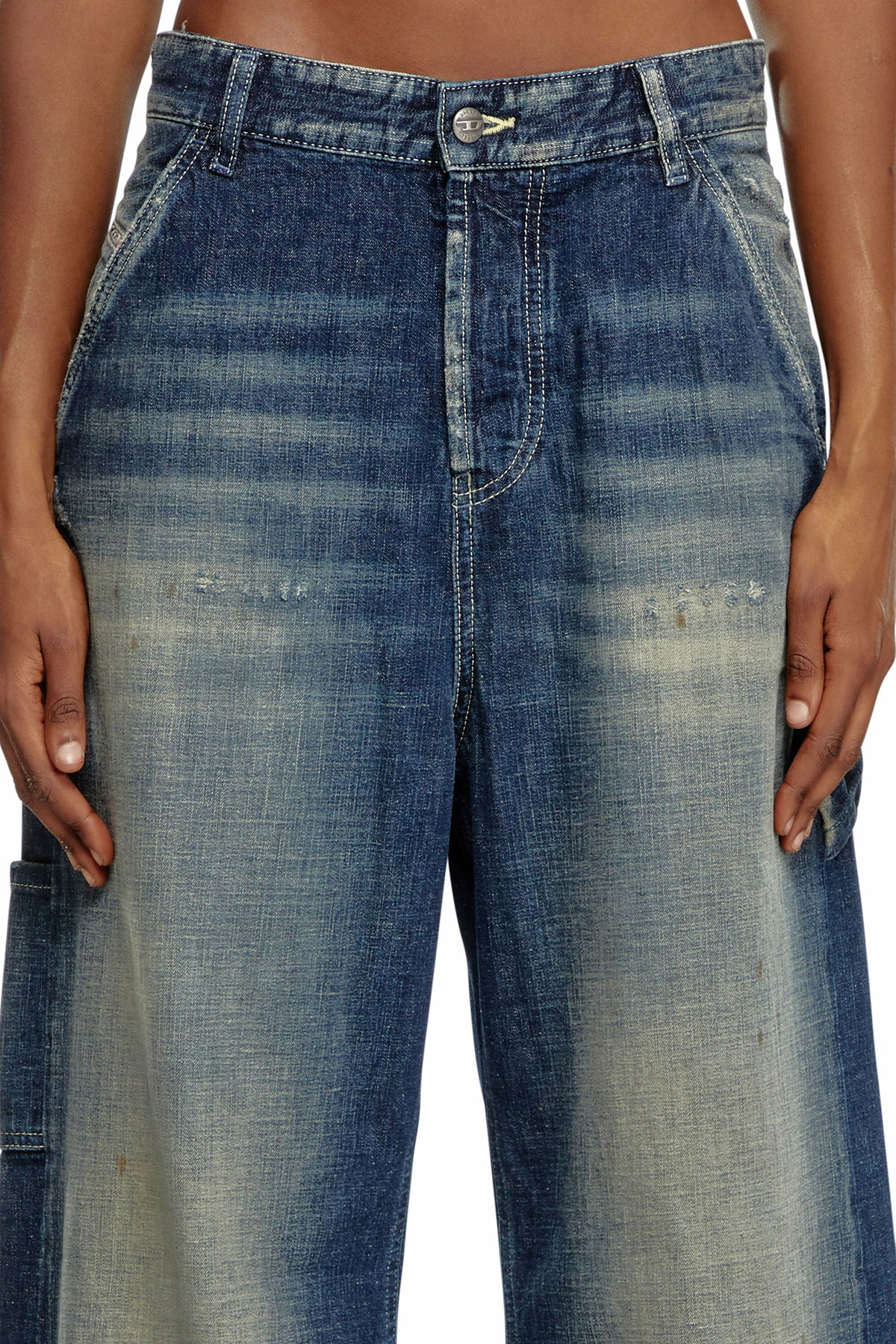 Diesel Relaxed Jeans - 1996 D-Sire - Jeans Womens in Blue Diesel