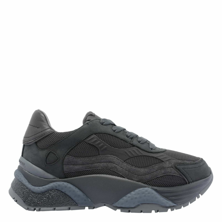 Photo: Philippe Model Odeon Sneakers