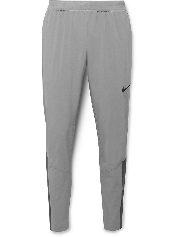 Photo: Nike Training - Pro Vent Max Tapered Dri-FIT Sweatpants - Gray