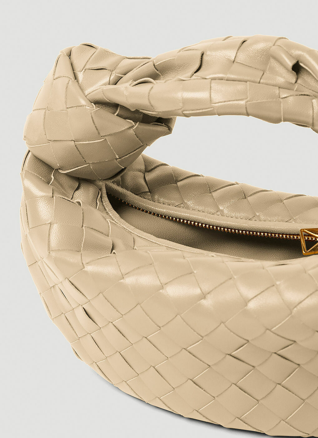 Bottega Veneta Spring-Summer 2020 mini Jodie bag in beige leather