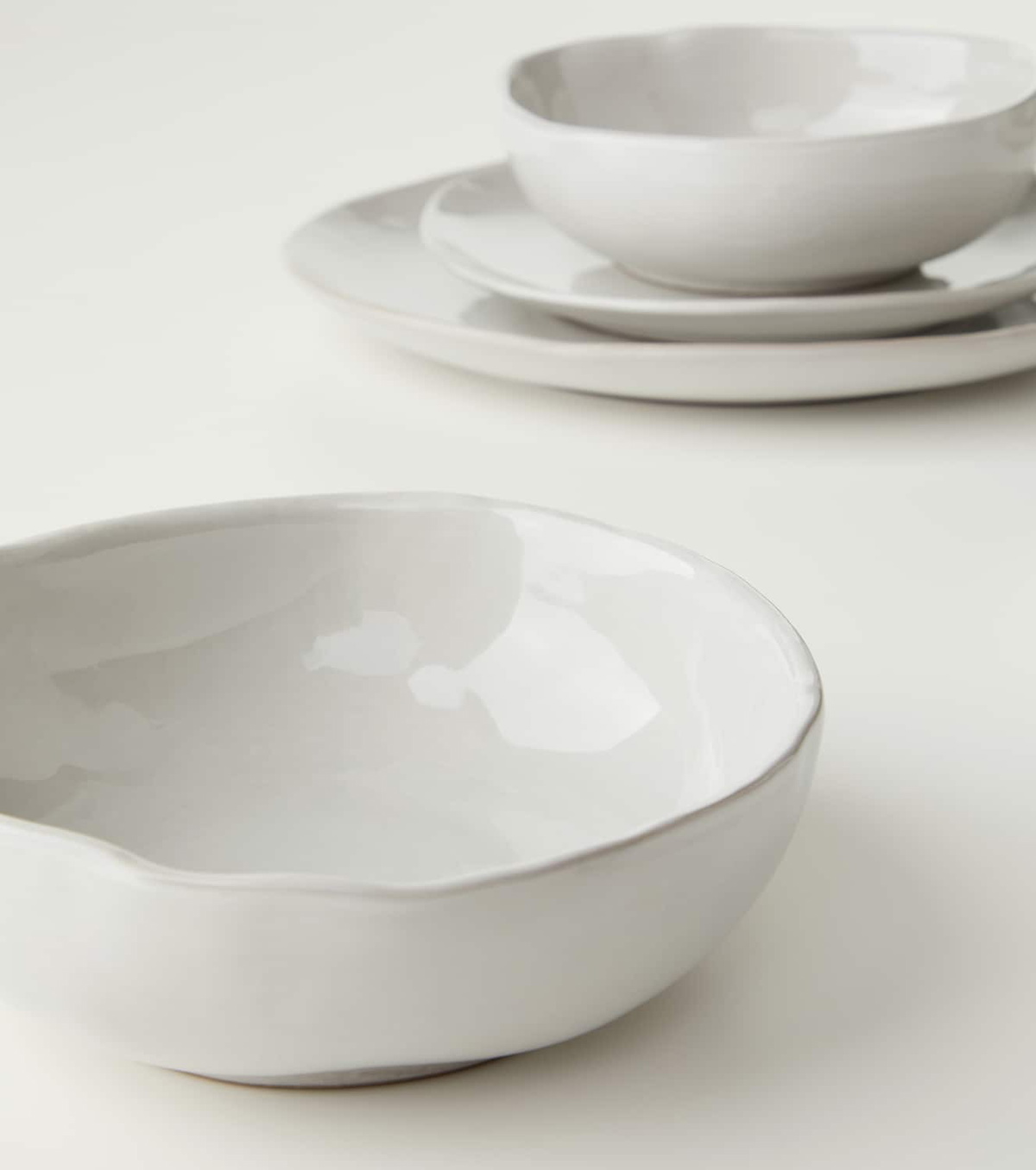 Serax La Mère 12-piece dinner set by Marie Michielssen