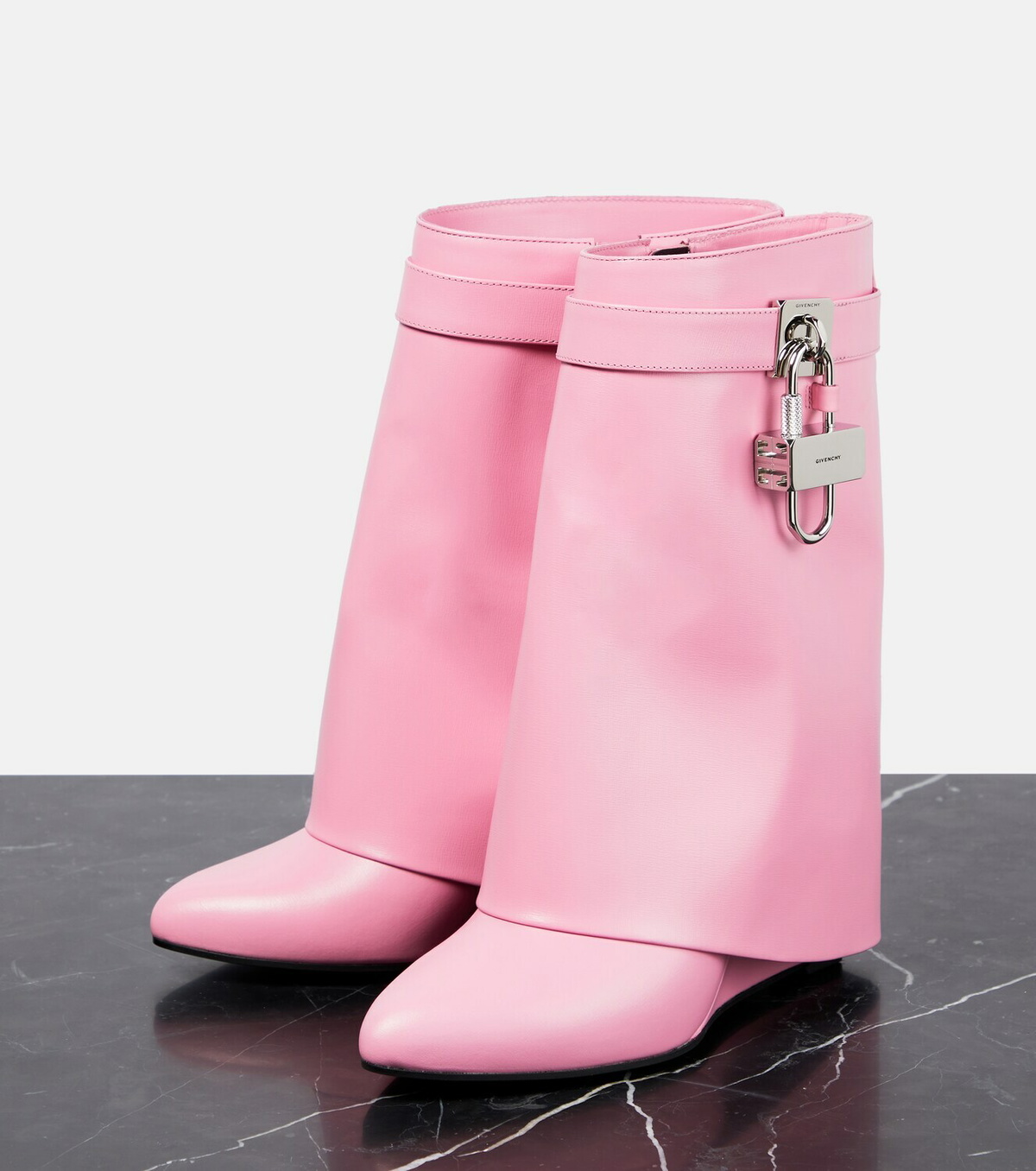 GIVENCHY シャークロック レザー アンクルブーツ *LIGHT PINK Givenchy - Shark Lock leather ankle boots Givenchy