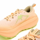 Asics Running TRABUCO MAX 4 in Cream/Khaki