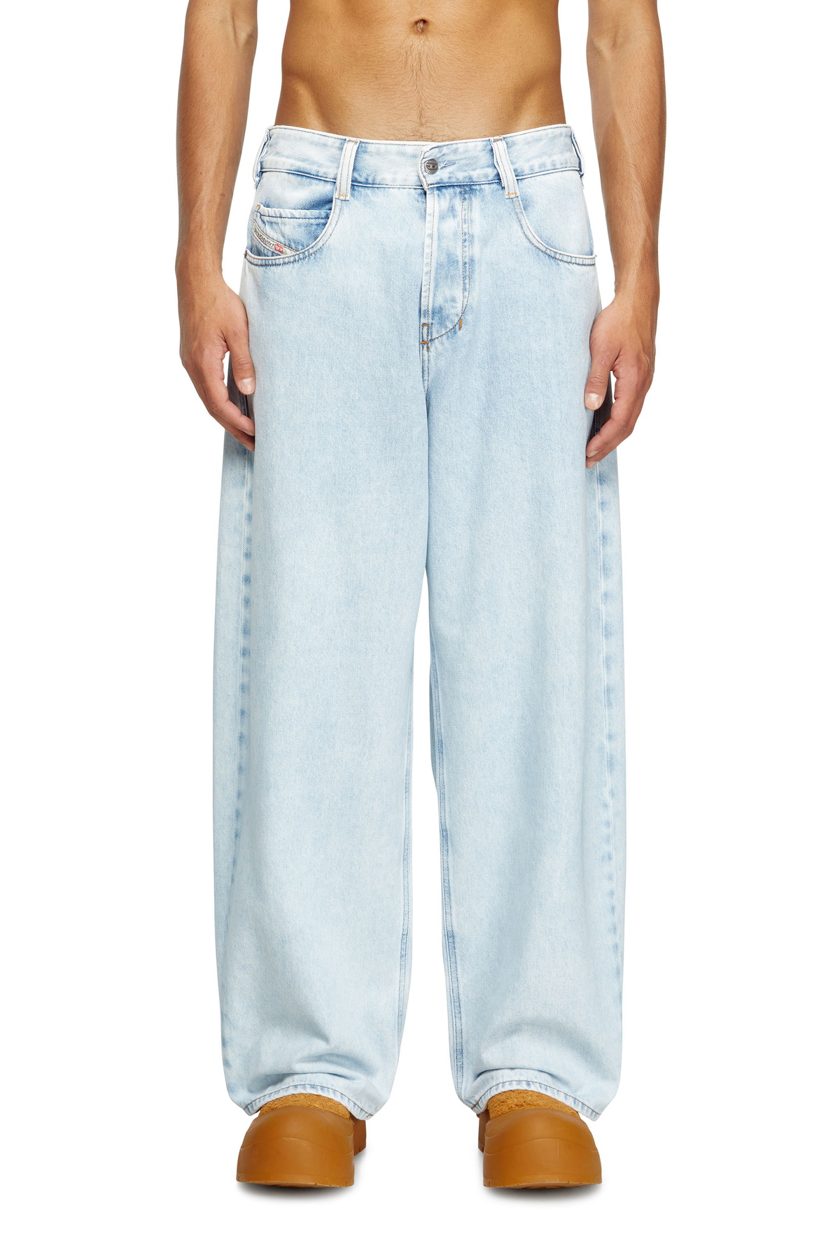 Diesel Relaxed Jeans Regular Waist 1997 D-Enim-M, Light blue, Button fly