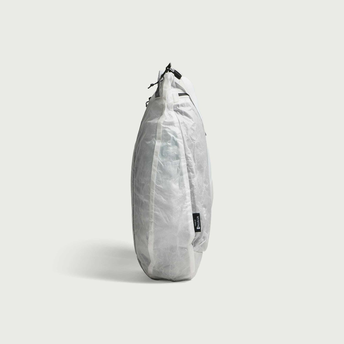 Db Journey Weigh Lighter Helmet Bag 32L in Monochrome