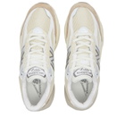 New Balance M990SS6 - Made in USA Sneakers in Grey