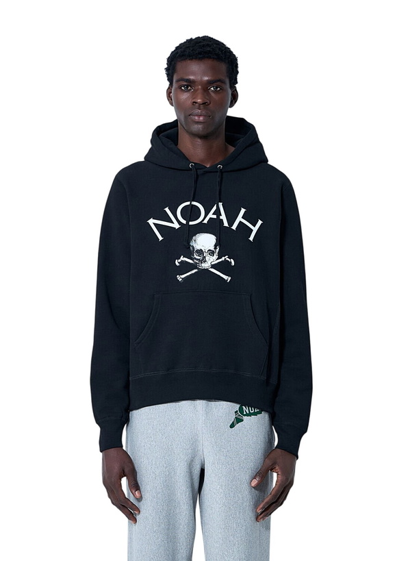 Photo: Noah Logo Motif Hooded Sweatshirt