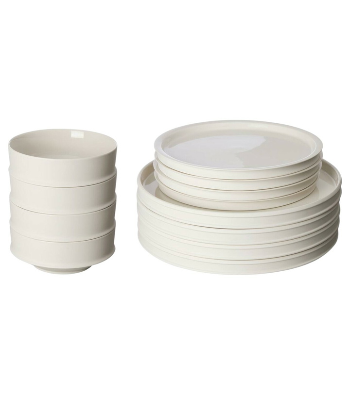 Photo: Serax Dune 12-piece dinner set by Kelly Wearstler