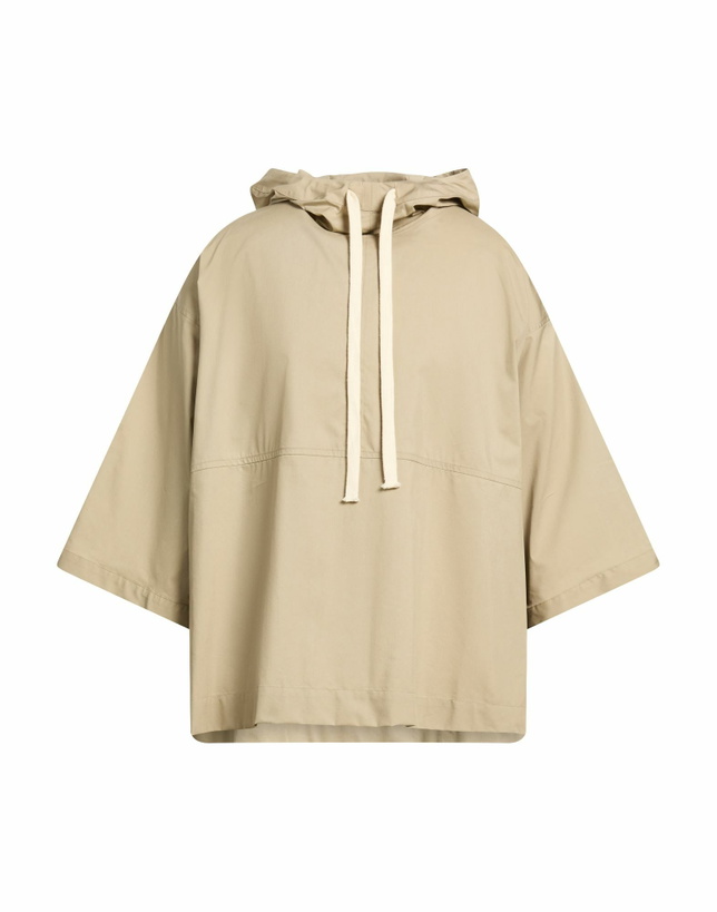 Photo: Isabel Benenato Mens Shirt Khaki