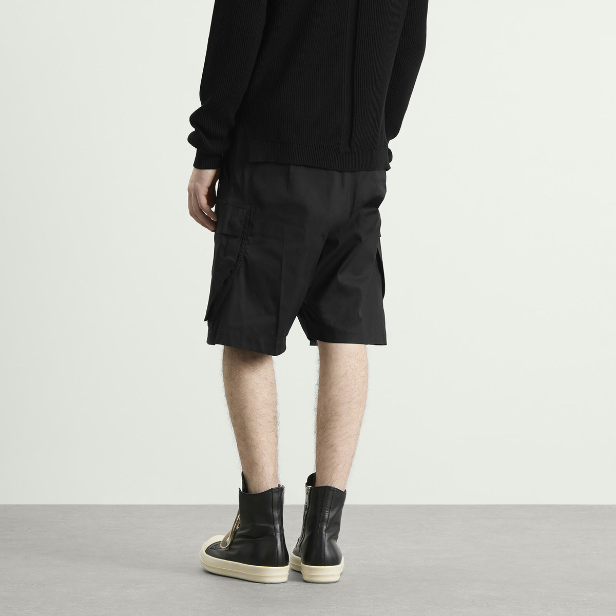 Rick Owens Men's Cargobela Shorts in Black Rick Owens