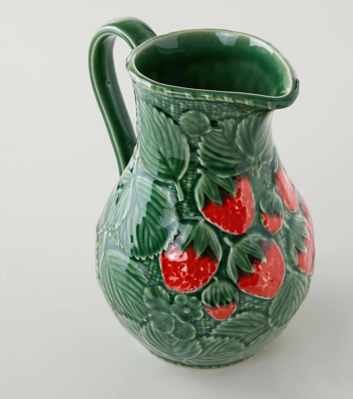 Bordallo Pinheiro Strawberries earthenware jug